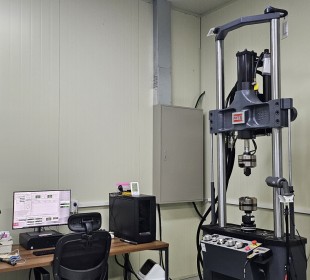 열응력 피로시험기 (Thermo Machanical Fatigue Test System)